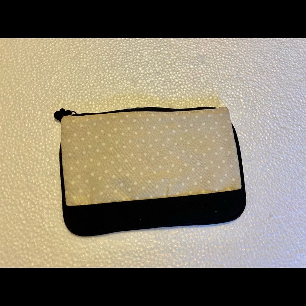 Cosmetic pouches, set of 2 - Picture 5 of 9